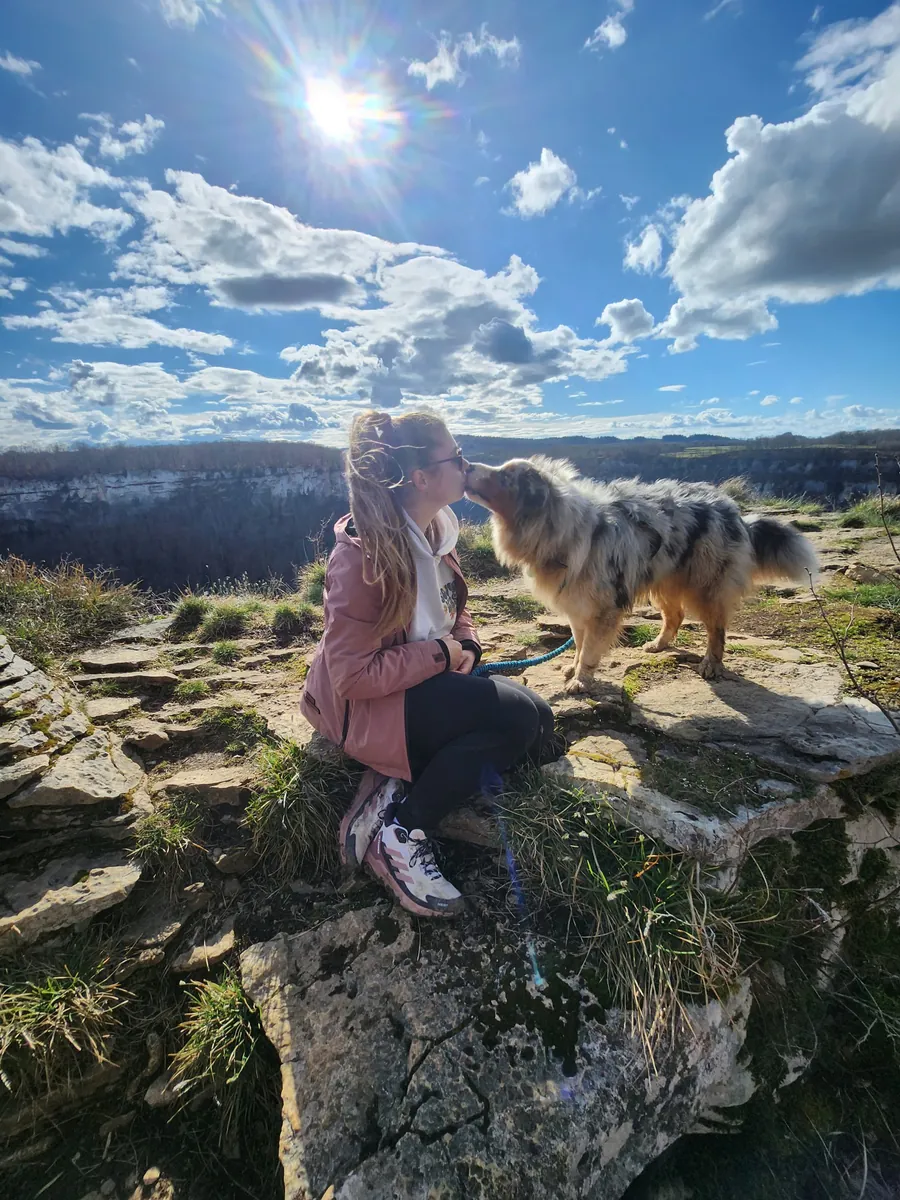 Chloé Duquenet, éducatrice canine et comportementaliste à Tours